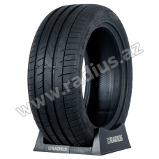 Ultrasport ST760 245/45 R18